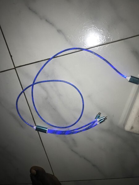 Câble lumière LED bleu