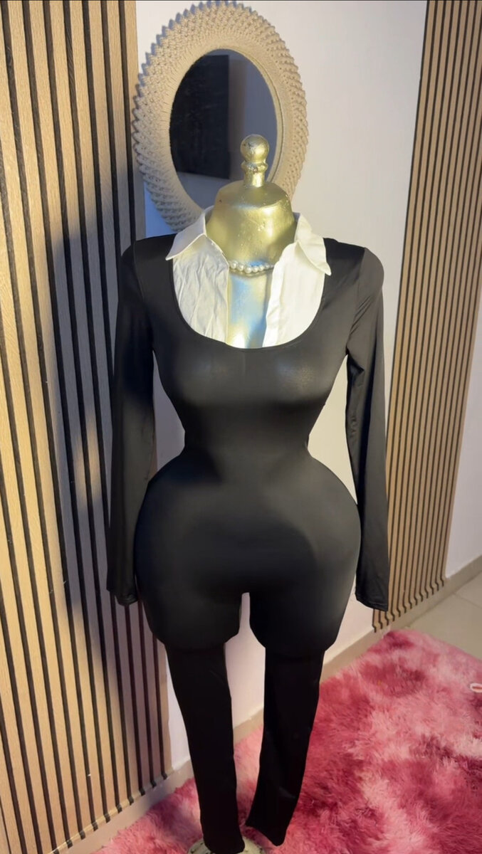 Combinaison élégante femme