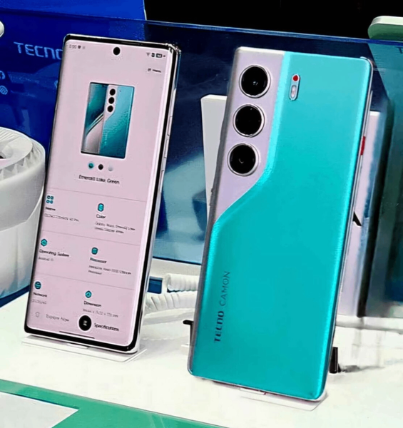 Tecno Camon 40 Pro