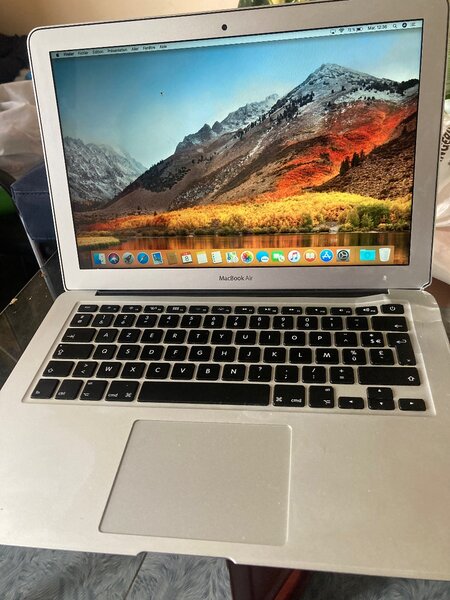 MacBook Air 2017 8gb/128gb SSD