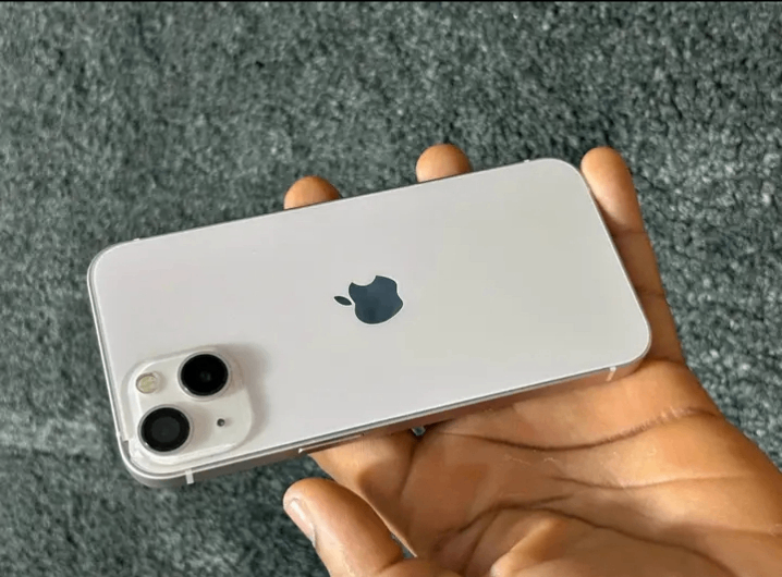 iPhone 13 blanc  128GB