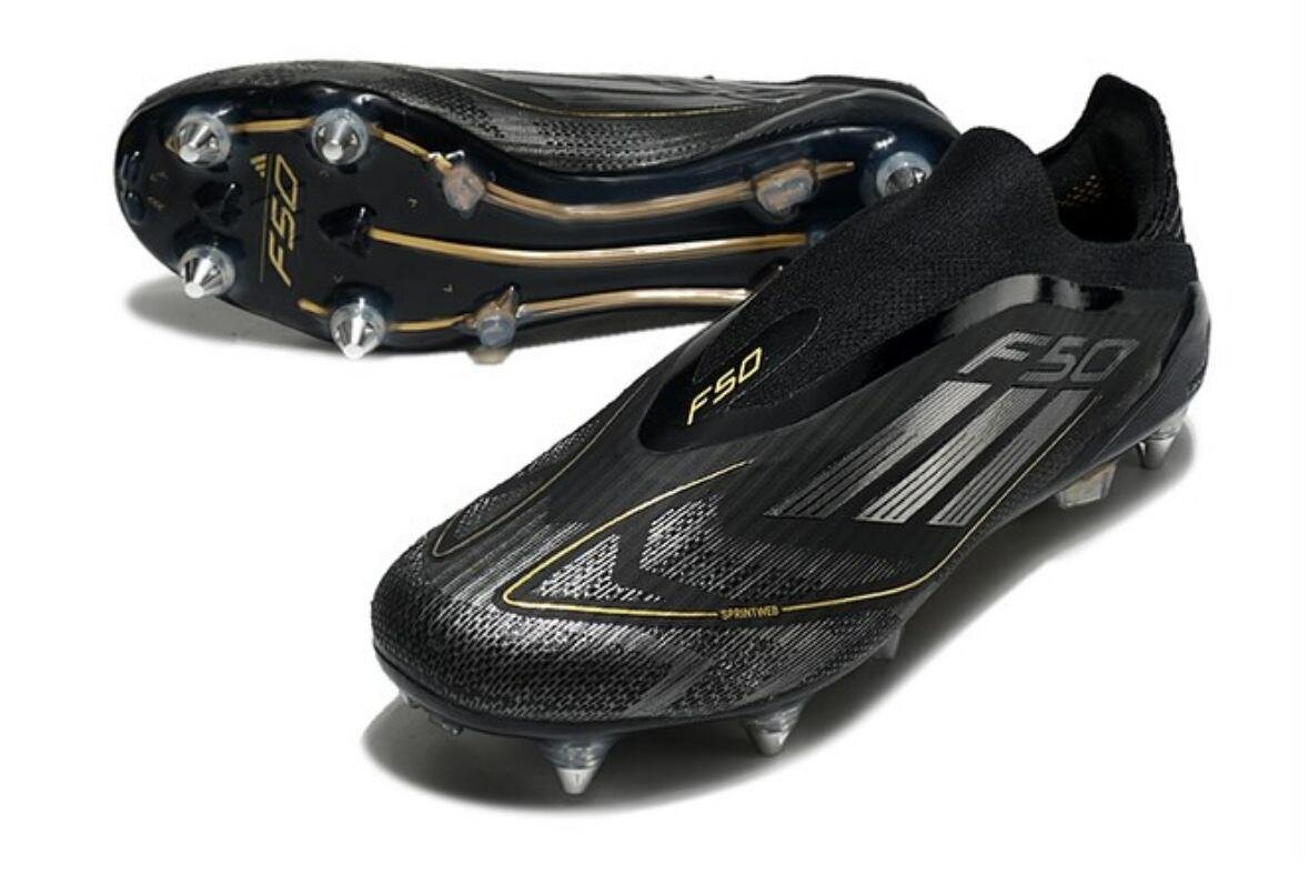 Paires de crampons
