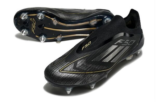 Paires de crampons