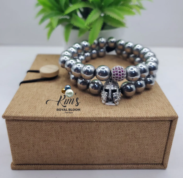 Bracelet with beaded gemstones