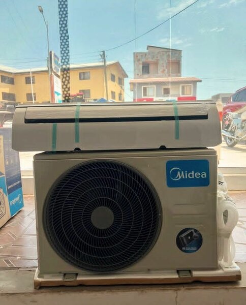 Midea Air conditioner