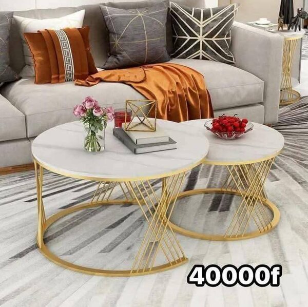 Élégance et modernité : Table basse centrale en marbre