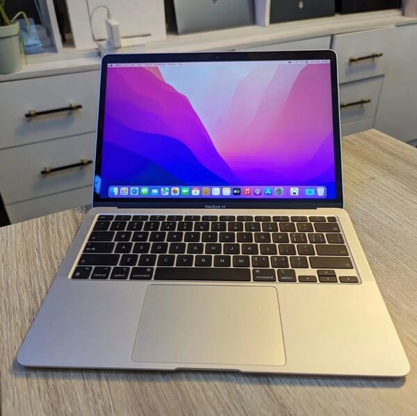 MacBook Air 2020
