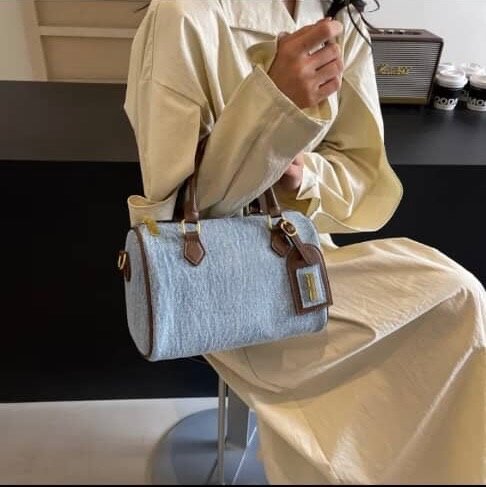 Sac bandoulière en toile élégante