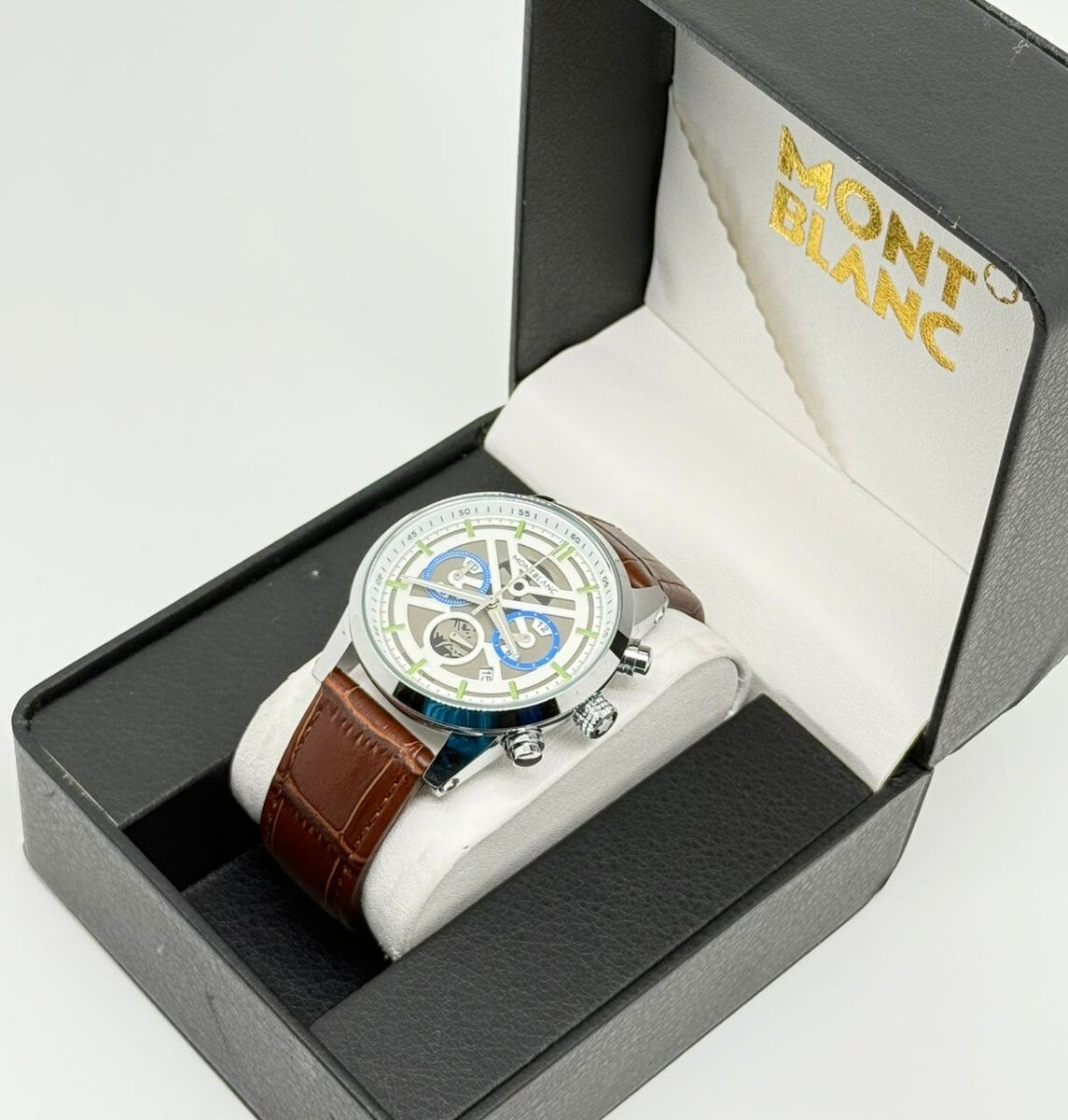 Montre de luxe Mont blanc