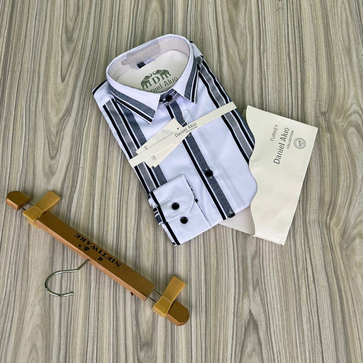 Daniel Aluo Design Long Sleeve