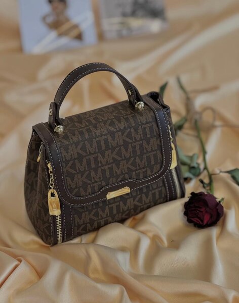 Sac à main élégant femme