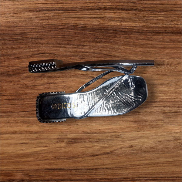 Tongs élégantes dorée