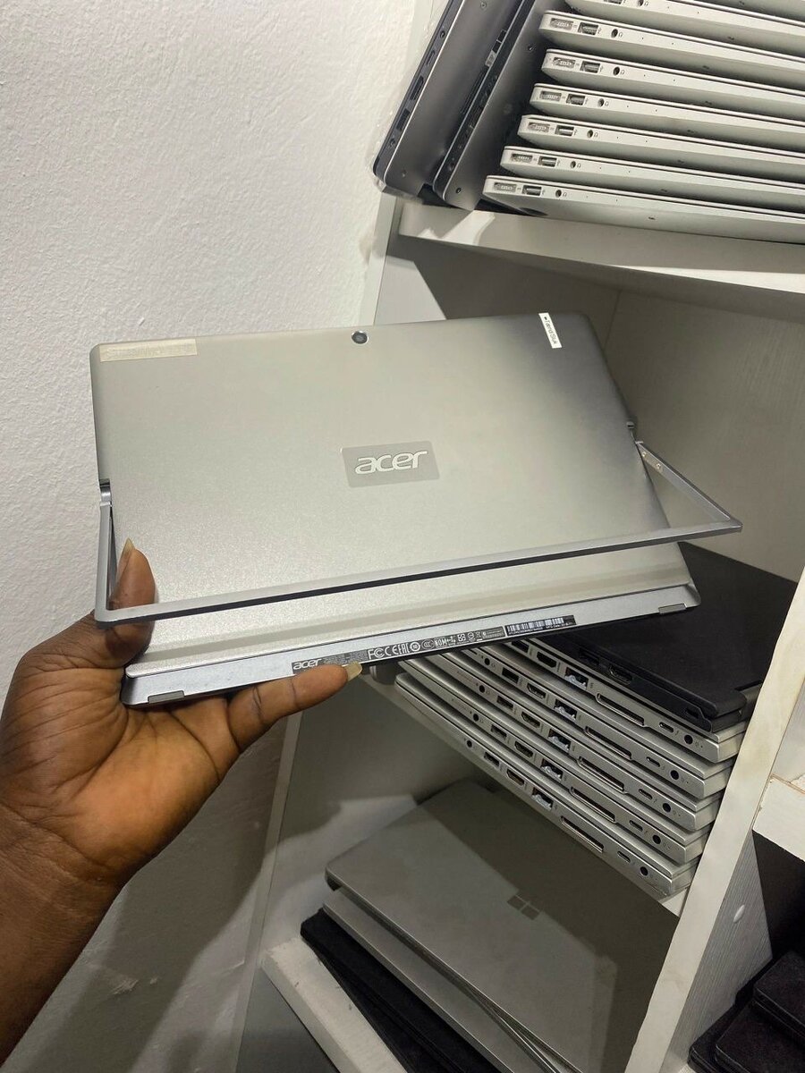 ACER SWITCH SW312-31