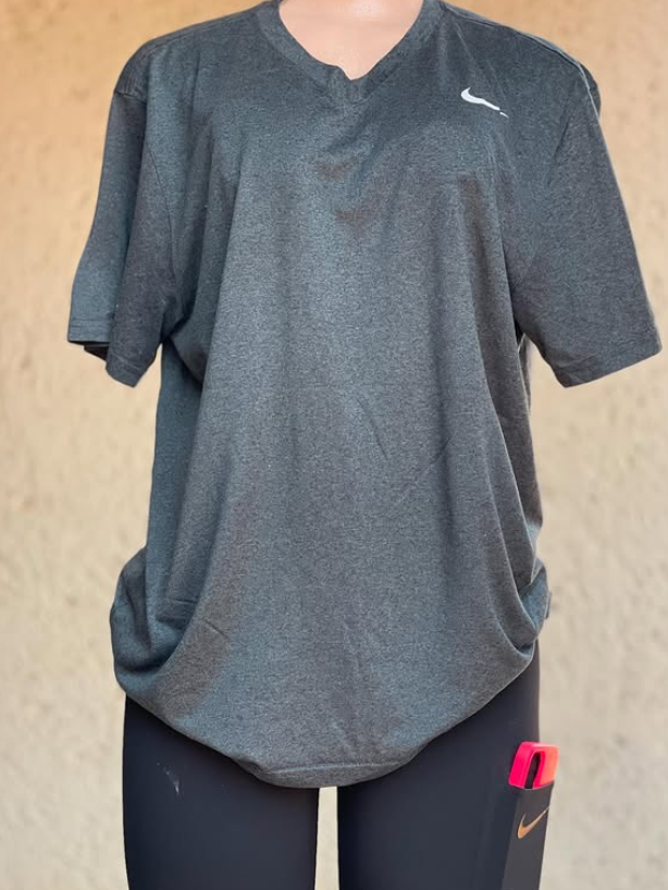 Nike T-shirt