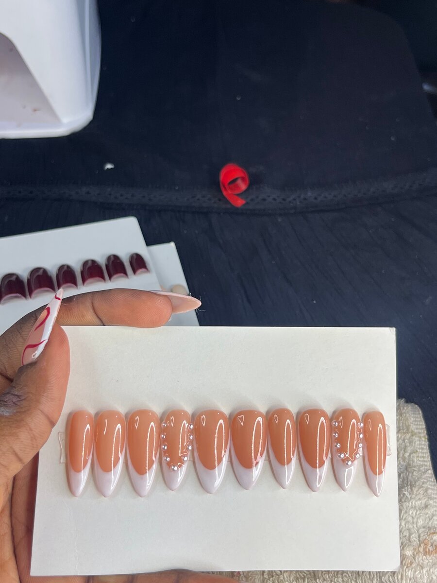 Ongles Précollés Élégants