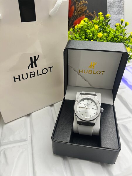 Montre Hublot Classique Homme