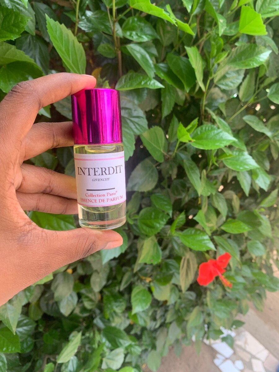 Essence de parfum non dilué