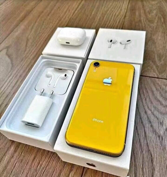 Apple iPhone XR 64GB
