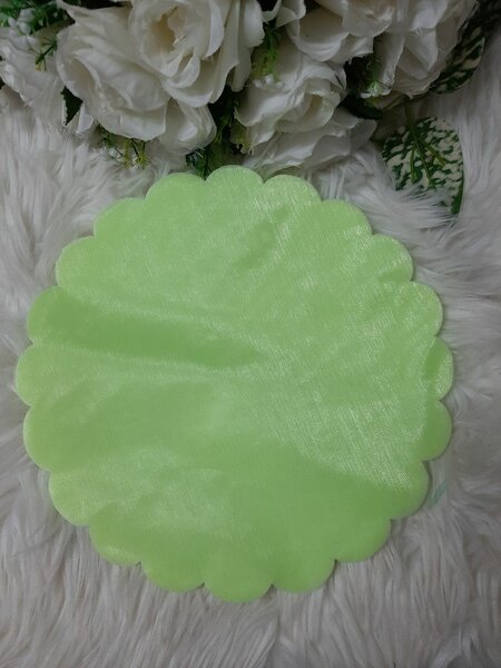 Tulle simple vert-anis