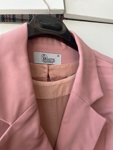 Жилет, платья