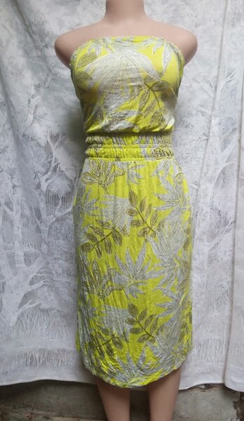 Robe Tube Florale Jaune Élégante