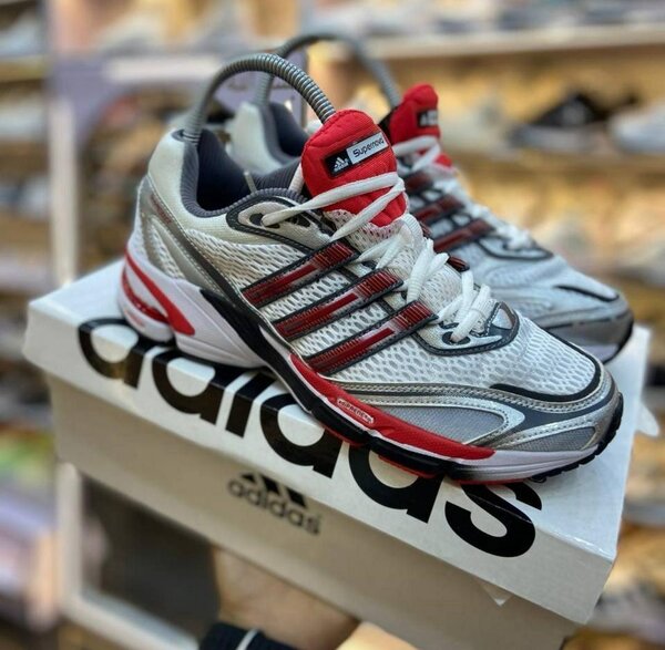 Adidas Supernova