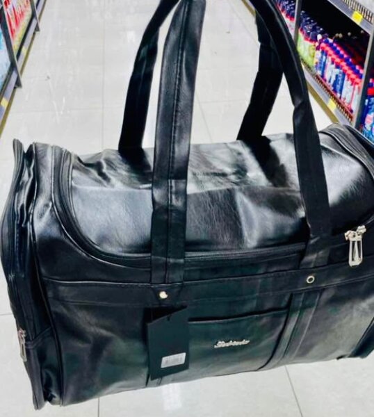 Sac de voyage en cuir