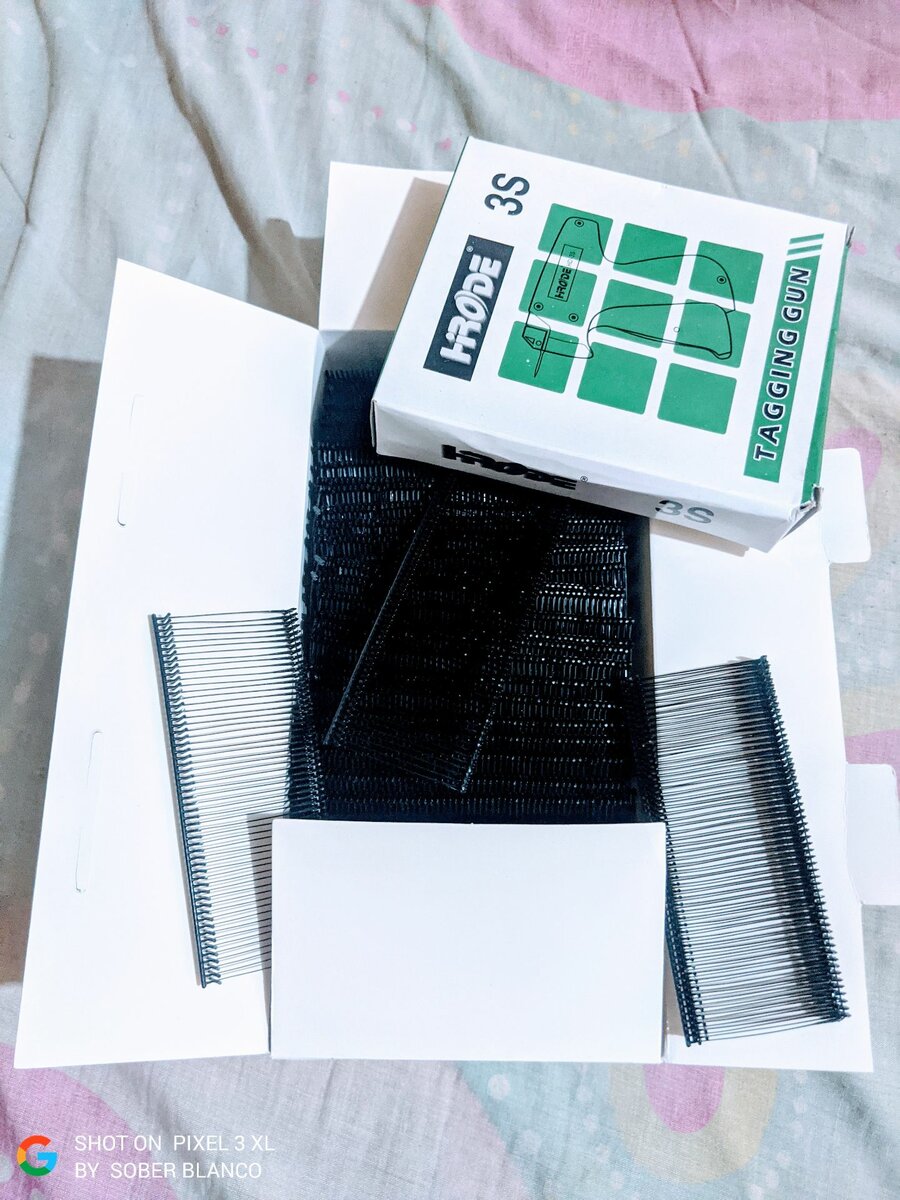 Tagging Gun For Clothing And Hair Business