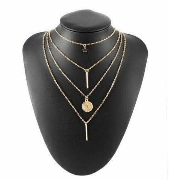Collier multicouche doré tendance