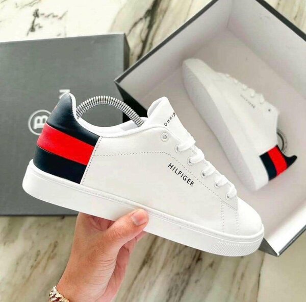 Chaussures de sport graphiques