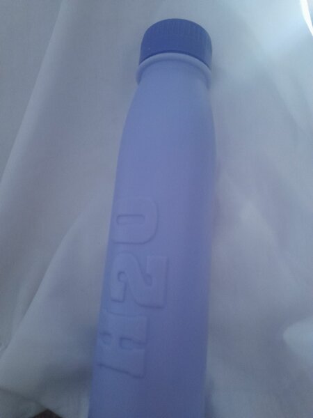 Gourde en silicone H2O