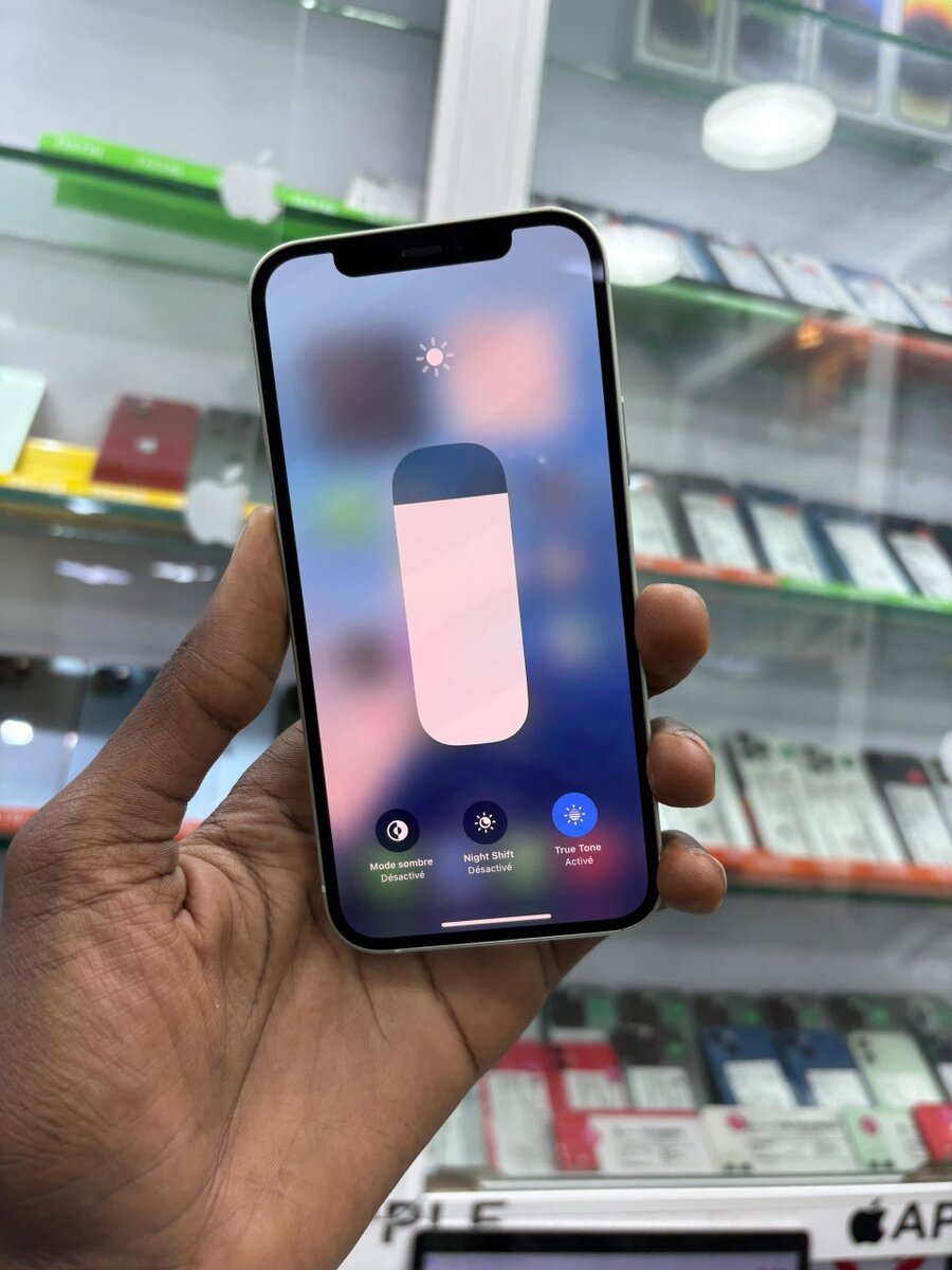 Disponible 12 simple 64go Casi