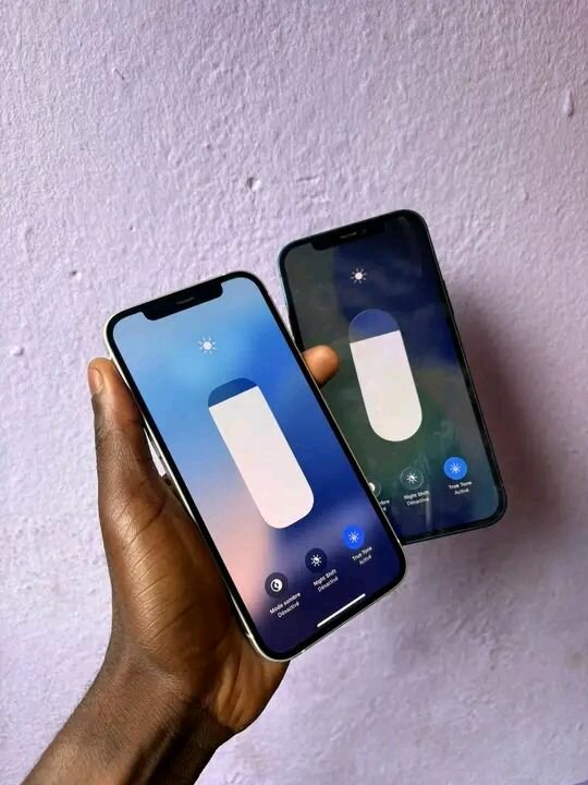 iPhone 12 - 64Go et 128Go