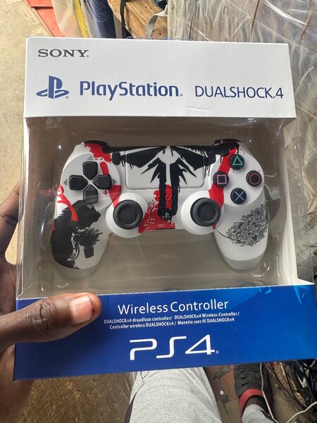 Manette ps4 design Stylée