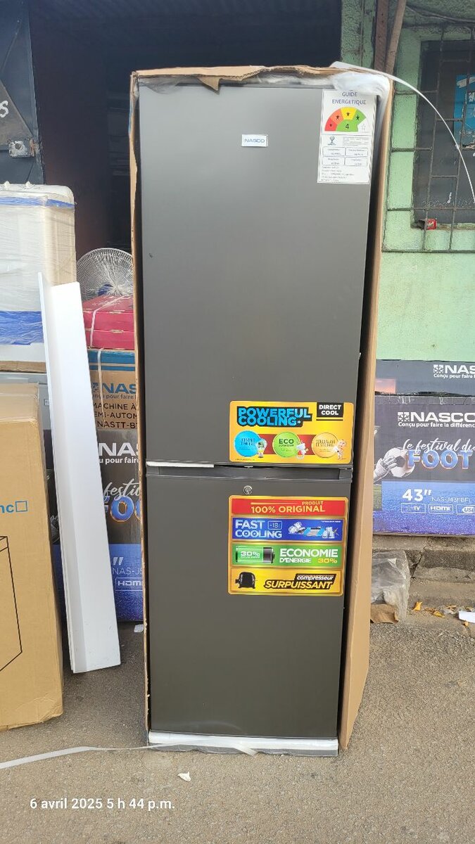 RÉFRIGÉRATEUR nasco volume 250