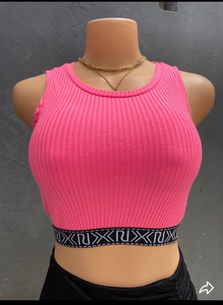 Top cropped sans manches