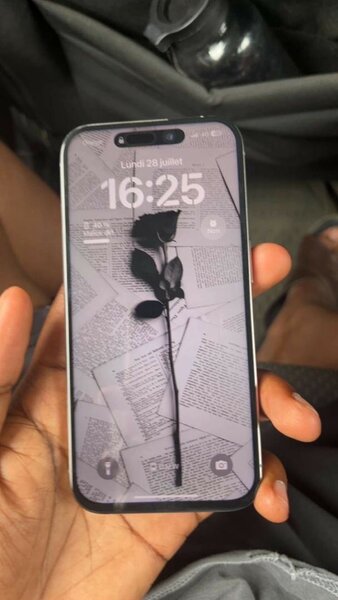 iPhone 15Pro 256Go Argent