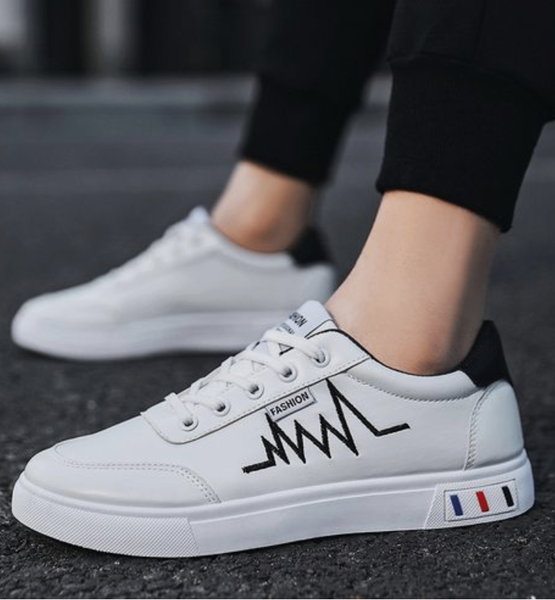 Baskets blanches tendance unisexe