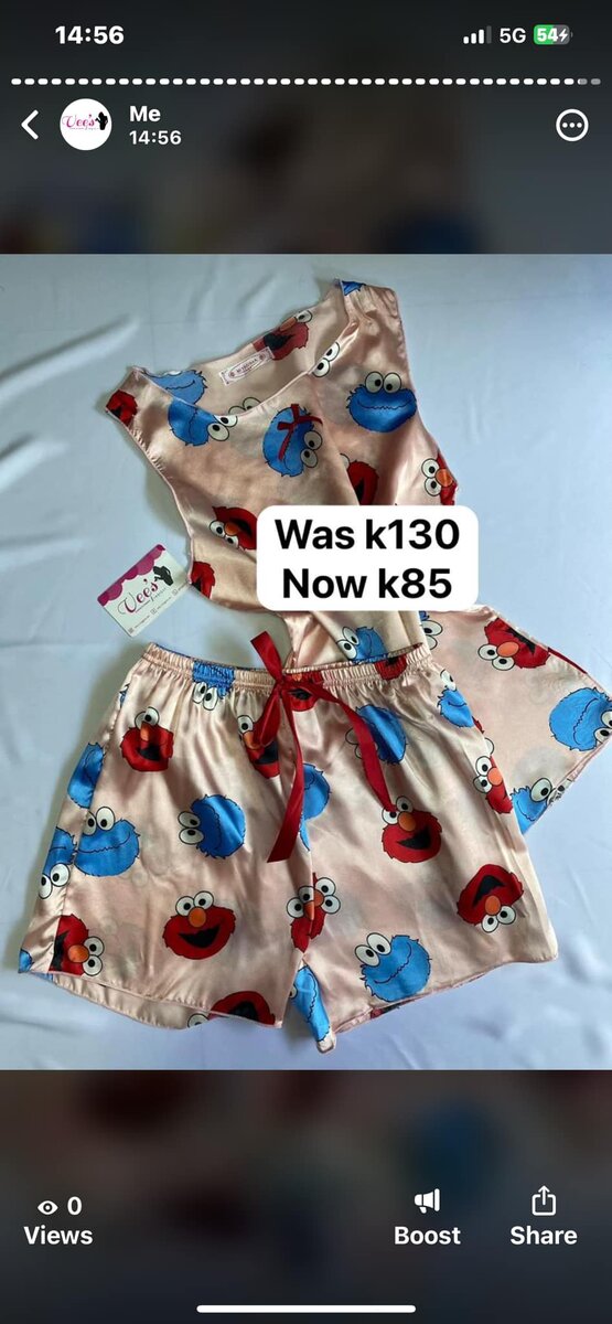 ensemble de nuit (short + T-shirt)