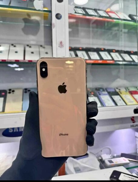 iPhone XS doré d'occasion