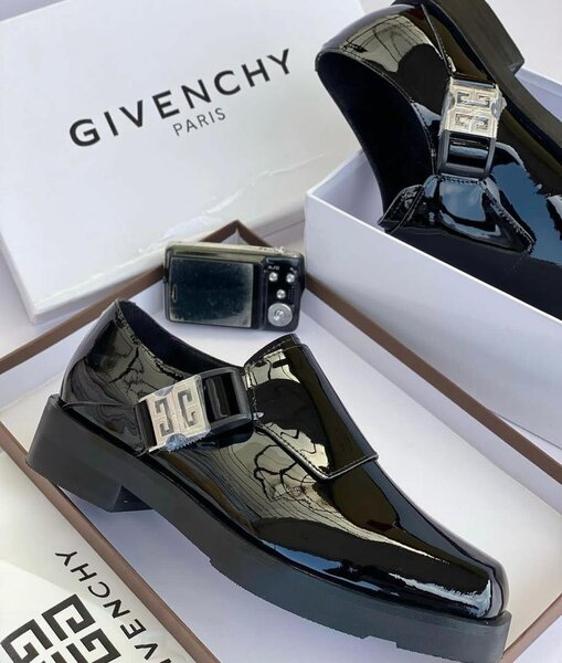 Givenchy shoe