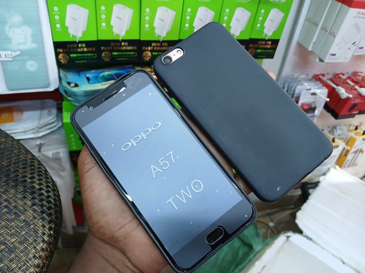 OPPO A57 64gb 4ram
