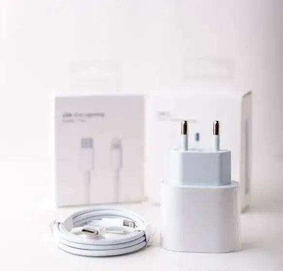 Chargeur original iPhone