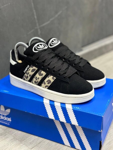 Baskets Adidas Campus Noires