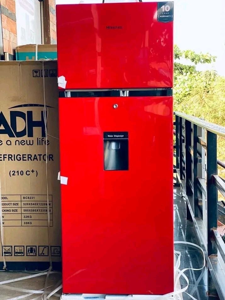 ADH REFRIGERATOR WITH DISPENSER