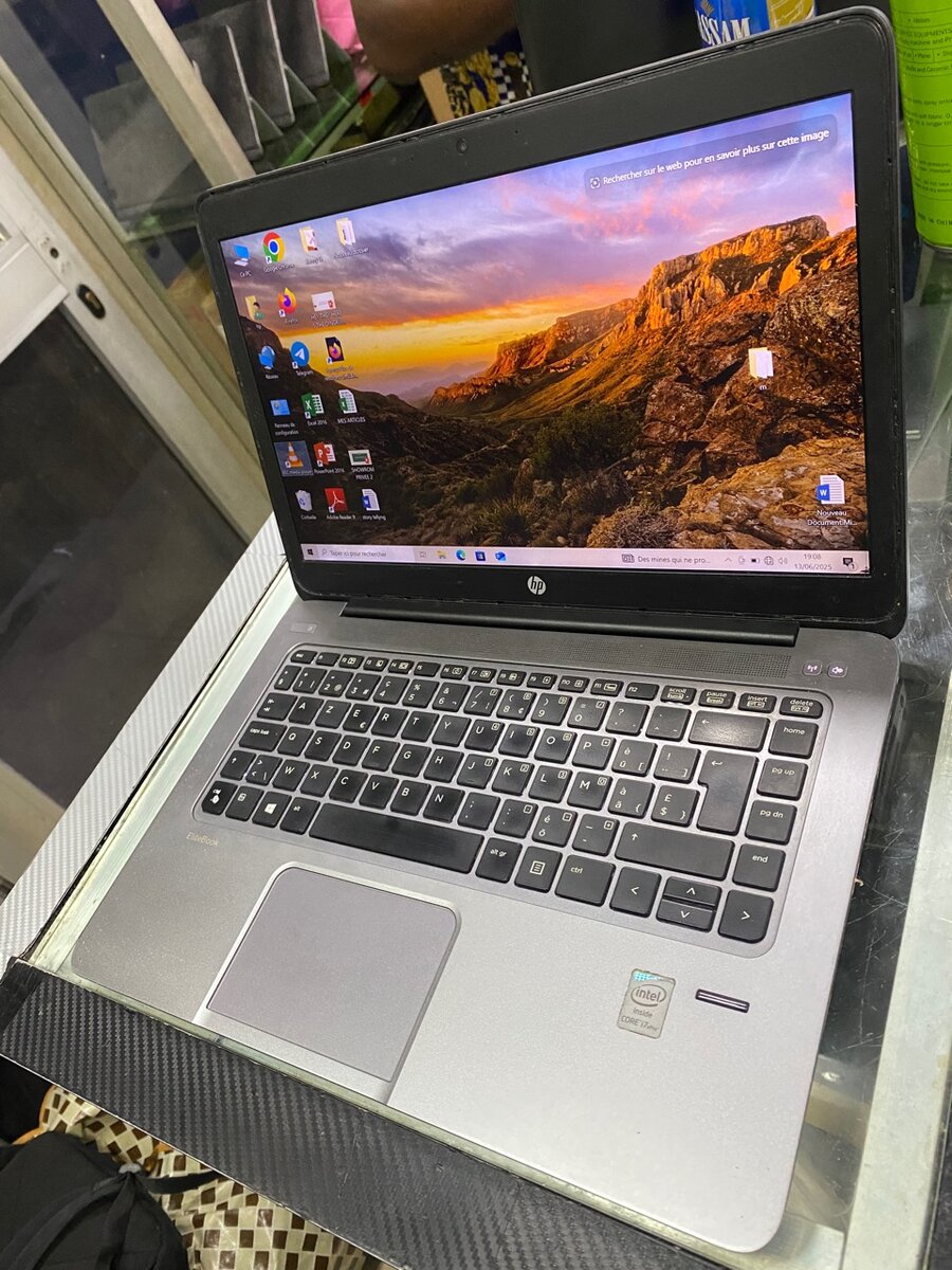 HP CORE I7 EN 14 POUCE