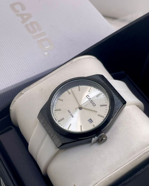 Montre Casio Étanche Classique