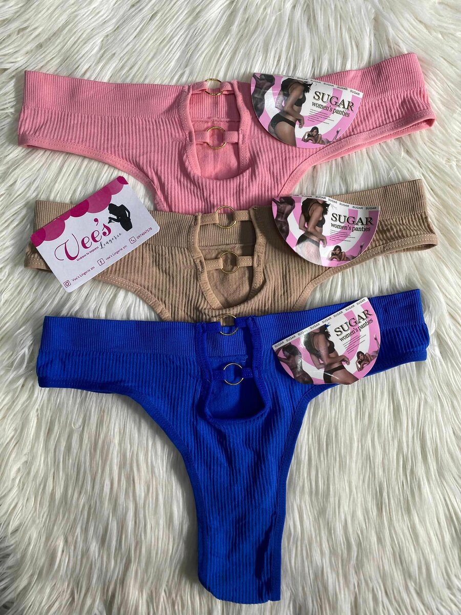 Strings et culottes pour femmes