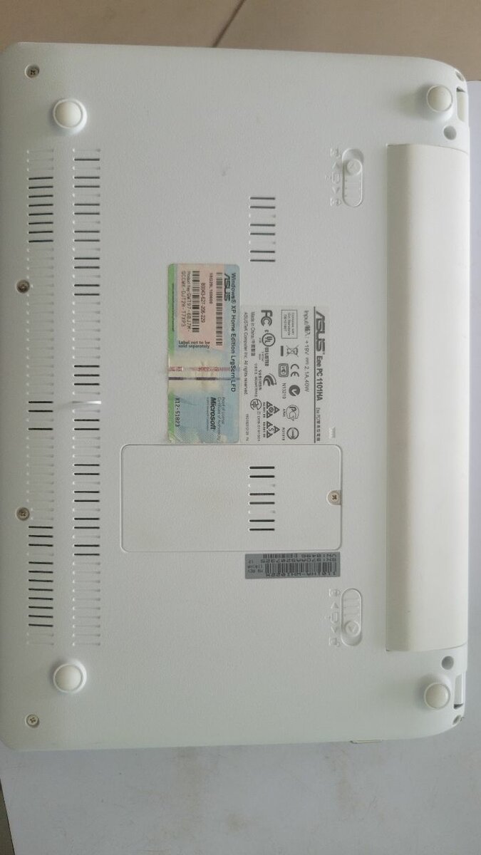 ASUS Laptop Windows 8 atom