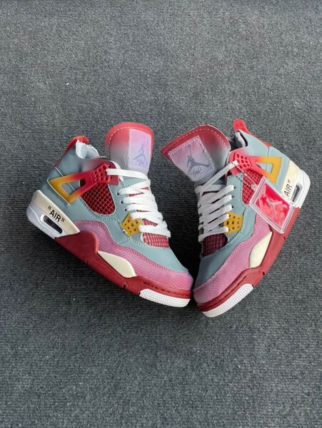 Jordan Rétro 4